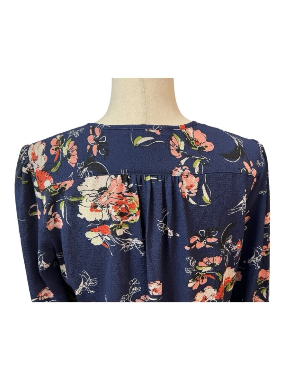 Fun2Fun Womens Floral Blouse~Size Small~Navy 3/4 Sleeve Top~NWOT~L12 10 - Picture 8 of 12